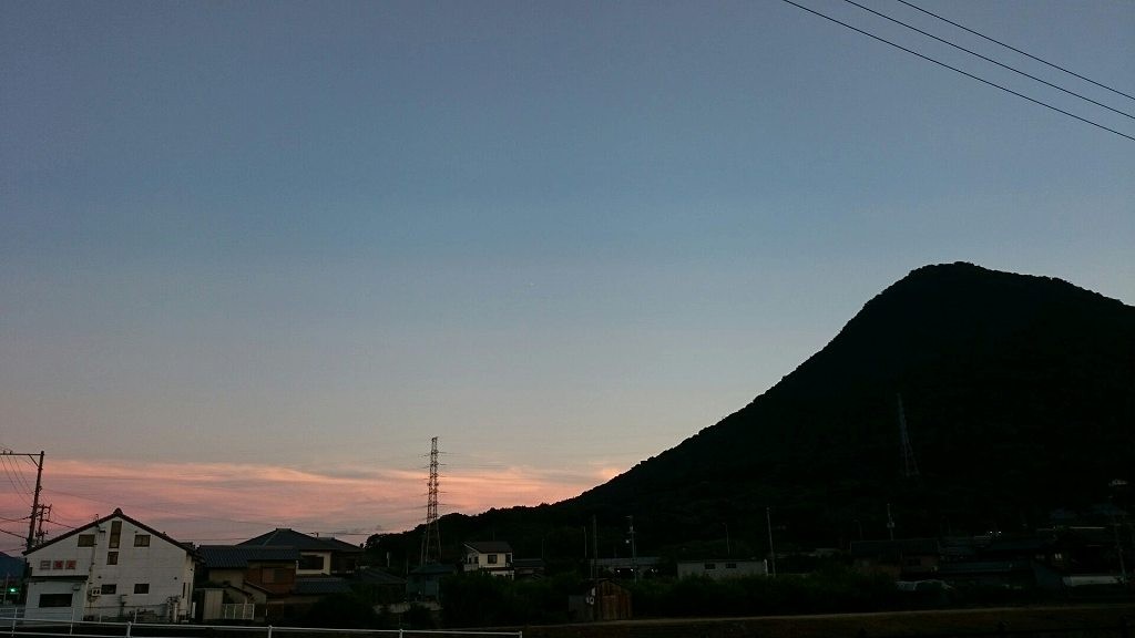 讃岐富士夕暮れ